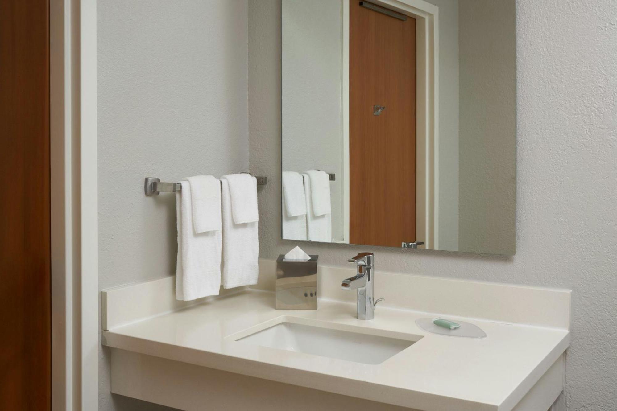 Courtyard By Marriott Fort Lauderdale Уестън Екстериор снимка